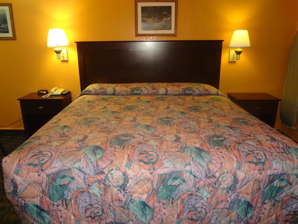 Antlers Inn Goliad Pokoj fotografie